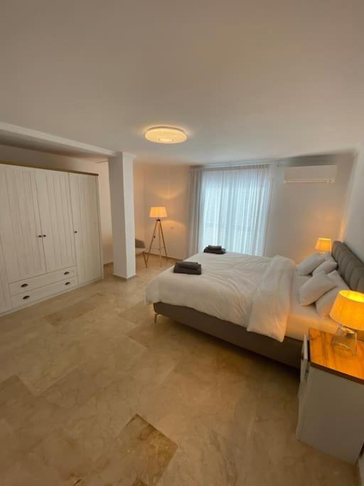 Villa Tranquila, Playa Del Duque Costa Adeje  ภายนอก รูปภาพ